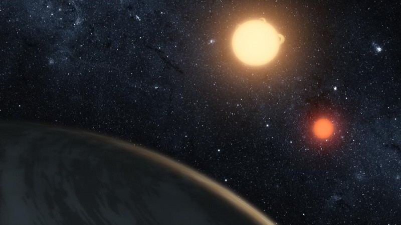 Kepler 16-b_planéta_dve slnká